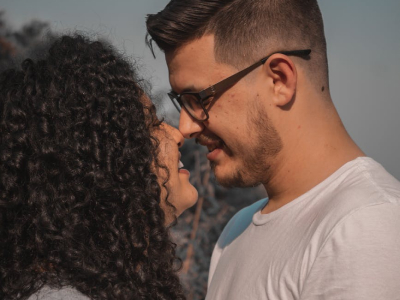 50 frases românticas para esposa que falam sobre a alegria da vida a dois
